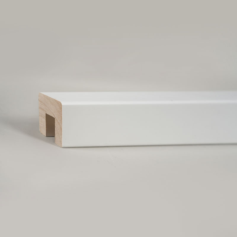 Balustrade din lemn masiv pentru scari (grund cu grunduire si vopsite)-Alb elvetian 1 1/6' x 1 1/6' Balustrade din lemn masiv pentru scari (grund cu grunduire si vopsite)-Alb elvetian 1 1/6' x 1 1/6'