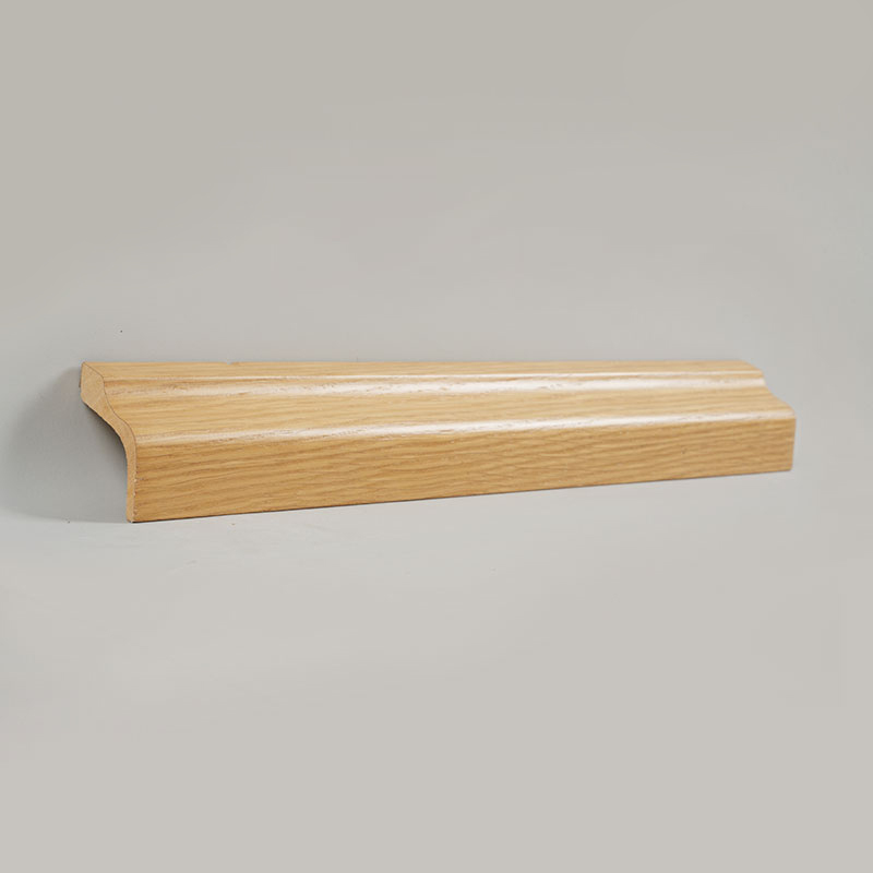 Plinte din lemn de pin (învelite cu furnir de stejar alb + vopsea) - culoare stejar 1 1/2