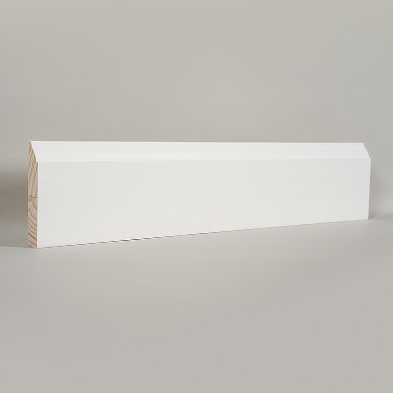 Plintă de pin (grund cu grunduire și alb perlat) 3/5' x 3 1/4'