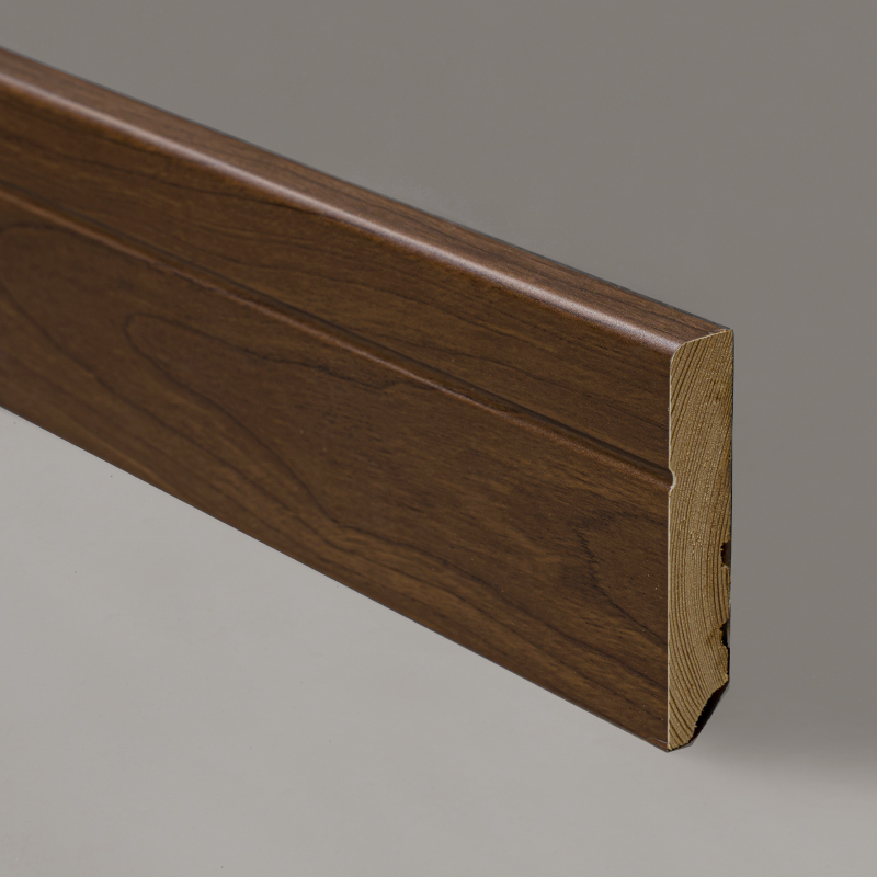 Plinte din lemn masiv (învelite cu furnir de nuc negru + vopsea) - nuc negru 3/5' x 3 1/6'